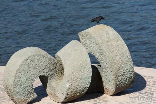 HR-15-04-22-10-17-45-4005