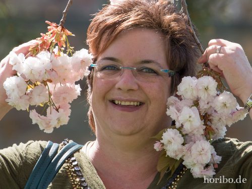 HR-15-04-22-12-14-55-4102-2