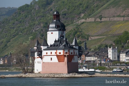 HR-15-04-22-15-03-03-4194