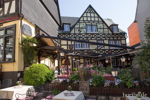 HR-15-04-23-11-20-12-4484