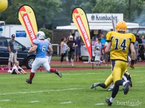 HR-15-07-18-15-04-51-1977