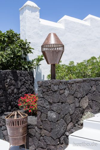 HR-16-07-09-15-51-16-6745