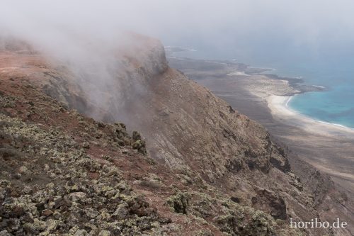 HR-16-07-10-13-44-55-6822