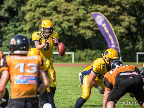 HR-16-08-27-15-36-52-0164