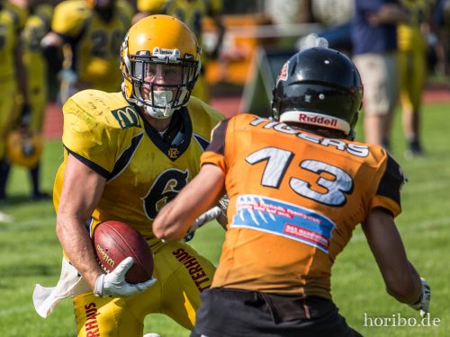 HR-16-08-27-15-36-55-0174