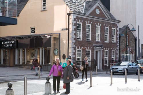 HR-16-09-22-16-25-46-1437