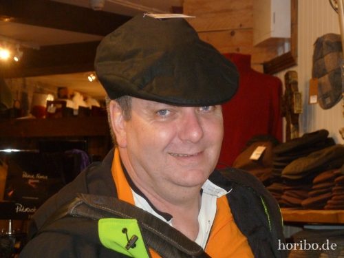 HR-16-09-26-13-16-23-1030235