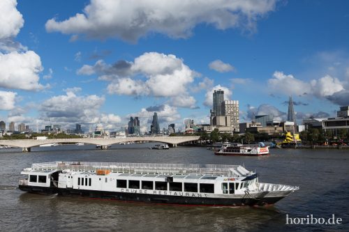 HR-16-10-01-16-26-36-1952