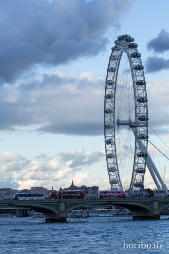 HR-16-10-01-17-44-49-1984