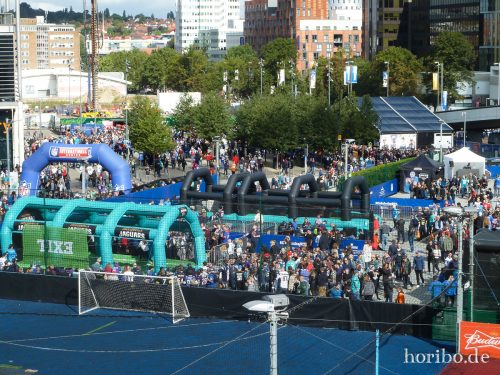 HR-16-10-02-13-23-15-1030285