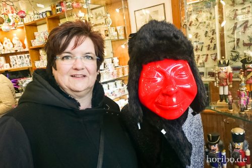 HR-17-01-22-15-06-30-0273