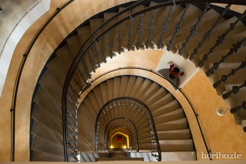 HR-17-05-02-16-31-42-5252