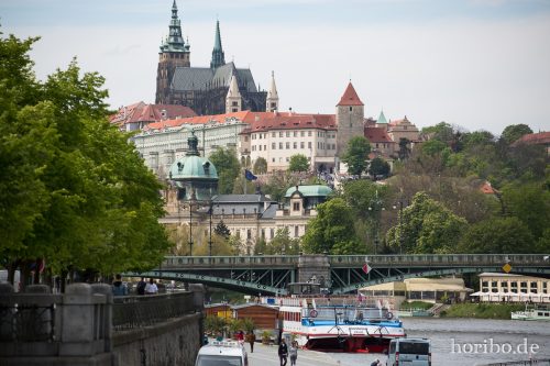 HR-17-05-03-12-18-43-5375