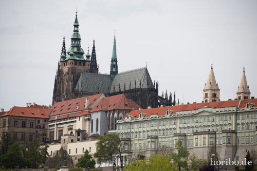 HR-17-05-03-13-08-10-5407