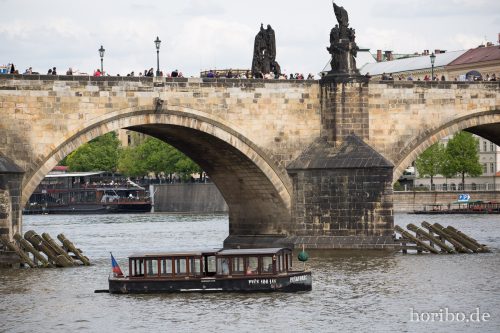 HR-17-05-03-13-21-07-5438