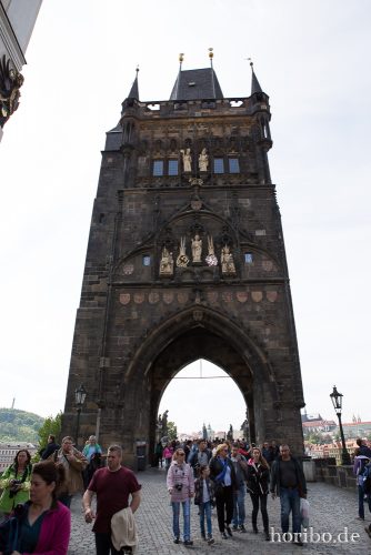 HR-17-05-03-15-19-55-5495