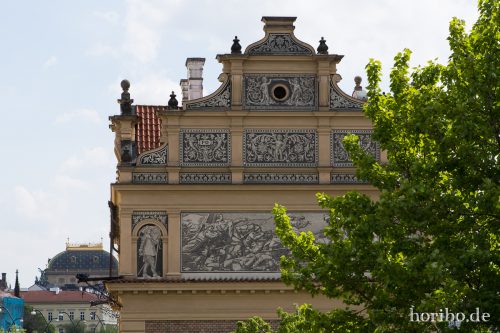 HR-17-05-03-15-22-36-5497