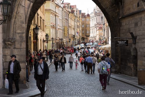 HR-17-05-03-15-40-29-5515