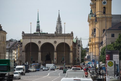 HR-17-06-08-10-44-36-8921