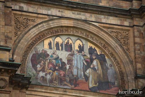 HR-17-06-08-11-01-26-8934