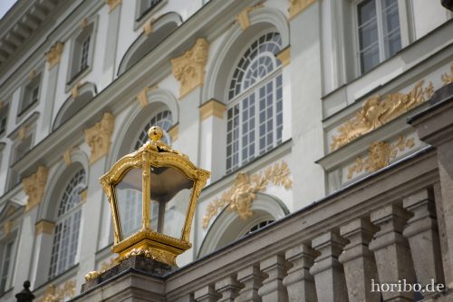 HR-17-06-08-12-10-14-8967