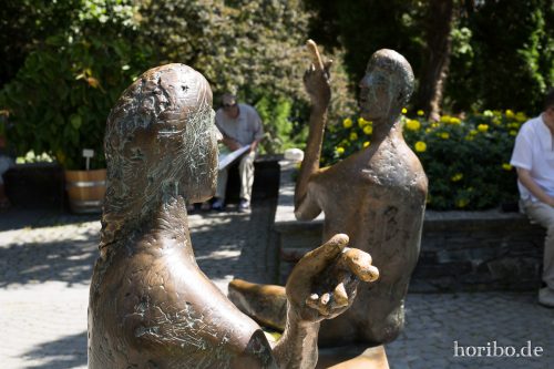 HR-17-08-24-12-43-00-4150