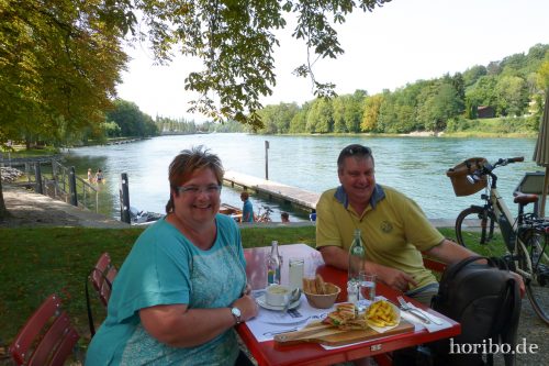 HR-17-08-26-14-22-05-1030827