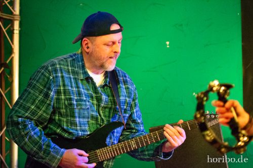 HR-18-05-05-21-27-54-0561