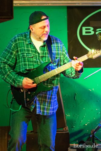 HR-18-05-05-22-41-14-0633