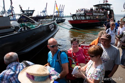 HR-18-05-13-13-55-33-1186