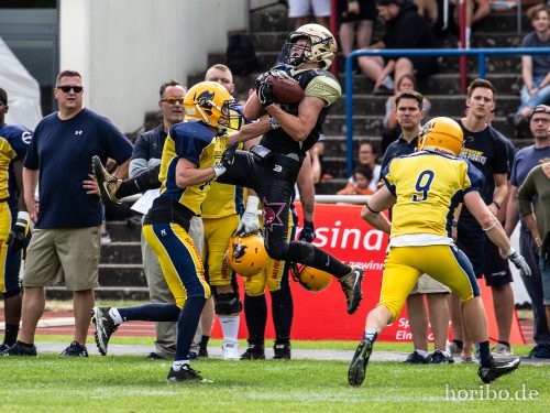 HR-18-06-16-16-03-03-4272