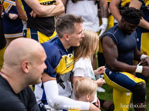 HR-18-06-16-17-30-50-4570