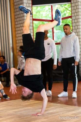 HR-18-06-30-15-55-10-4593