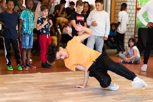 HR-18-06-30-15-56-51-4608