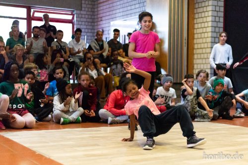 HR-18-06-30-16-56-46-5207