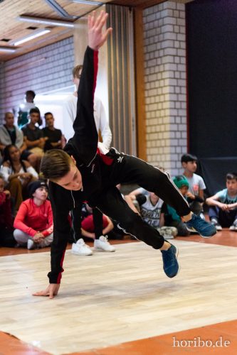 HR-18-06-30-16-57-51-5235