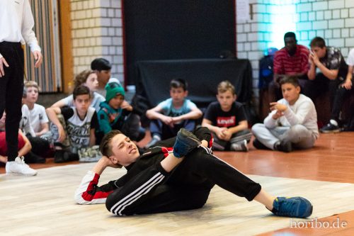 HR-18-06-30-16-57-57-5241