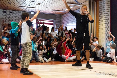 HR-18-06-30-17-26-40-5358