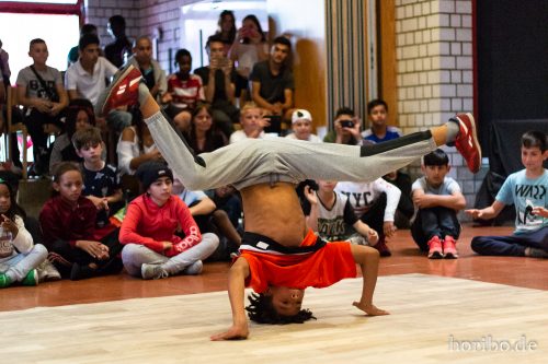 HR-18-06-30-17-42-39-5464