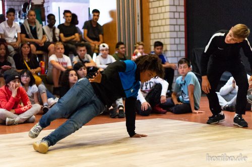 HR-18-06-30-17-55-03-5586