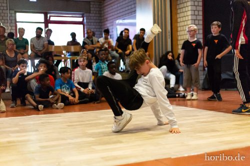 HR-18-06-30-18-22-34-5631