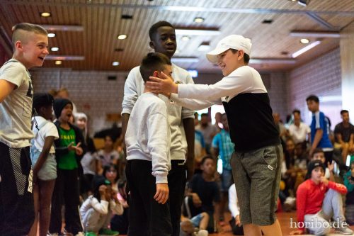 HR-18-06-30-18-24-09-5641