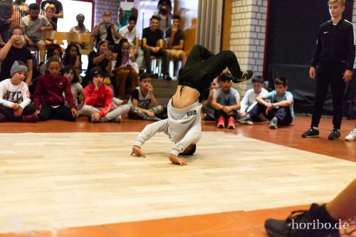 HR-18-06-30-18-25-44-5654