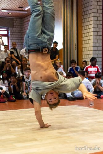 HR-18-06-30-18-37-12-5808