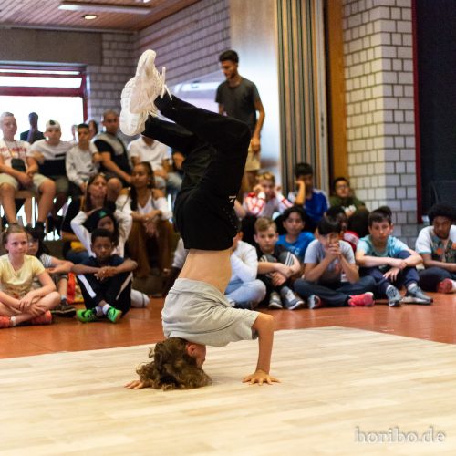 HR-18-06-30-18-42-36-5860