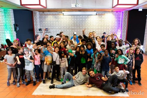 HR-18-06-30-18-58-09-6013