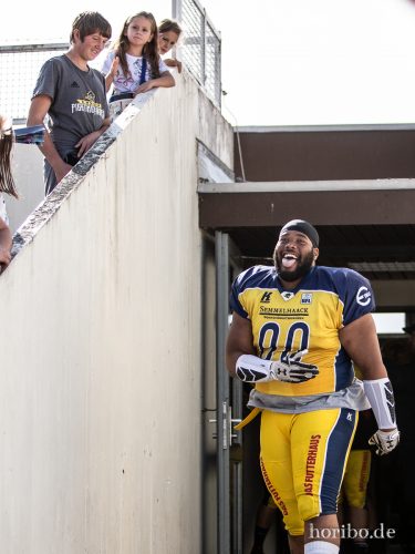 HR-18-09-08-15-21-27-8822