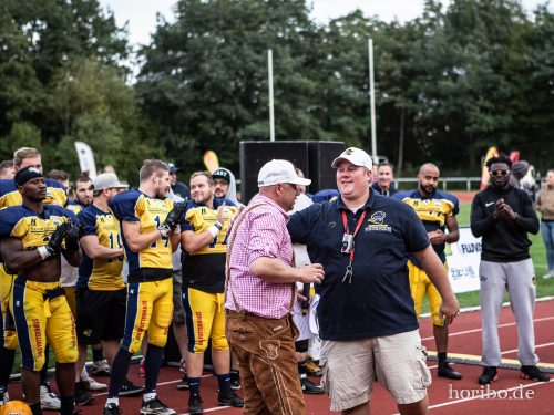 HR-18-09-08-18-32-24-9783