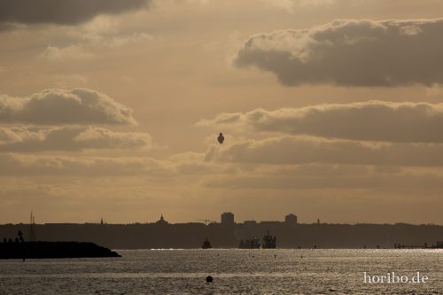 HR-18-10-19-15-57-42-0678