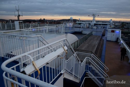 HR-18-12-06-09-02-41-0740